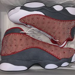 Jordan 13’s Size 9.5 