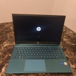 Top Specs Laptop  HP Pavilion 15t-eg300