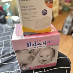 Breast Pump And 15 Breast Pads 