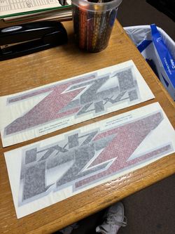 2007-2013 set of 2 Chevy Silverado Z71 4x4 decals carbon fiber red