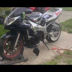 2006 Gsxr600