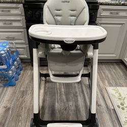 Peg Perego Siesta High Chair - Excellent Clean Condition - Color Ice