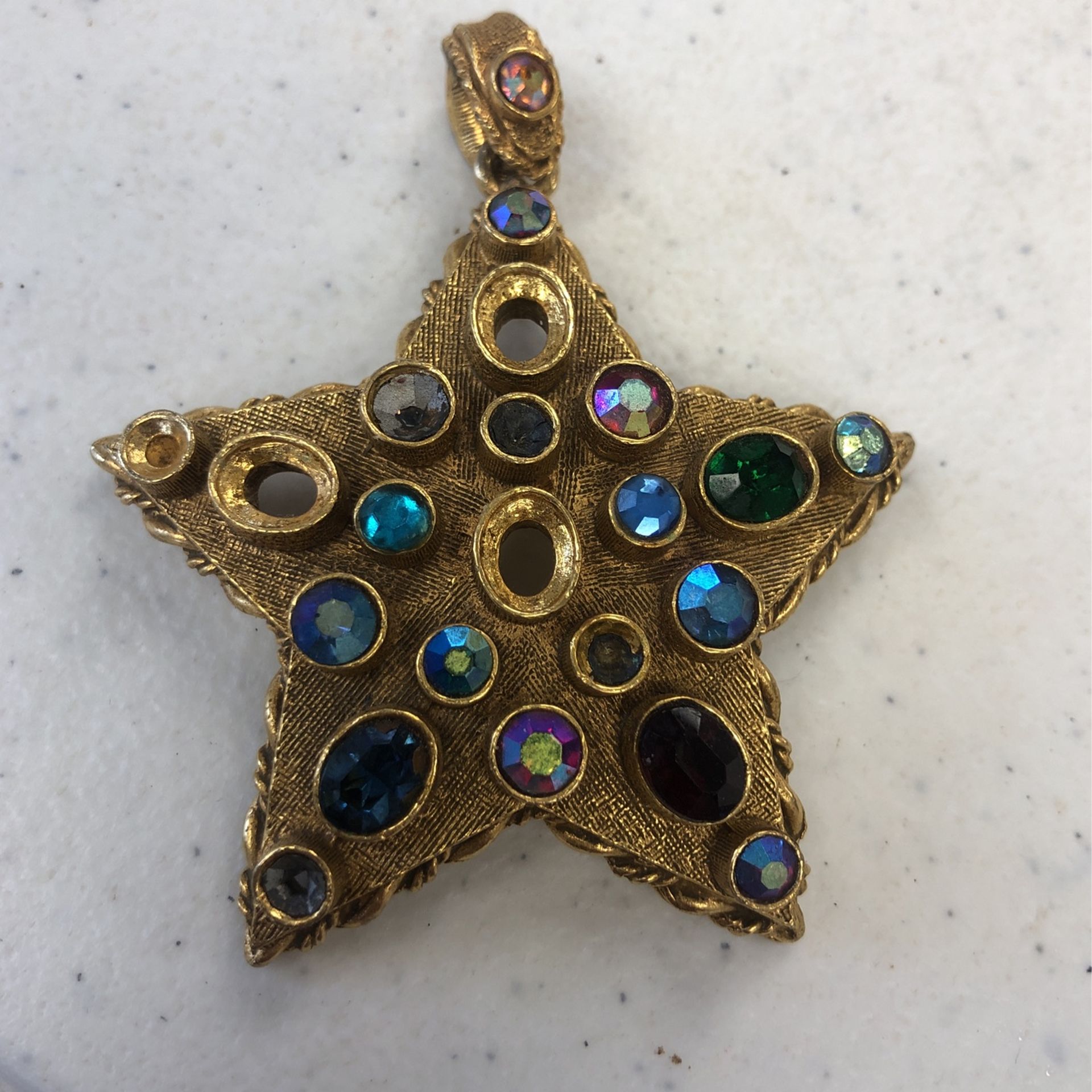 Vintage Brooch By ART Needs Stones Missing Stones