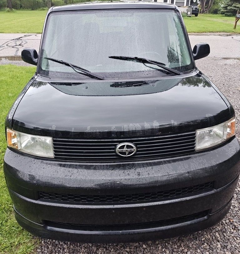 2005 Scion xB