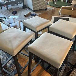 Metal Stools With White Leather Seats