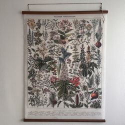 Vintage-Style Botanical Wall Hanging – “Plantes Médicinales”