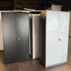 🔥Special discount🔥72-inch tall, Metal storage cabinets for $70 each (have scratches or dents). with adjustable shelves and locking doors. Selling fa