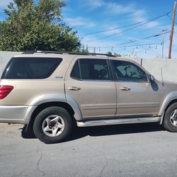 2002 Toyota Sequoia