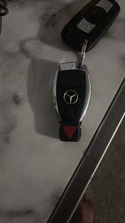 Key Fob Mercedes C -(contact info removed)