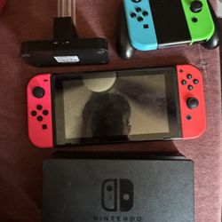 Nintendo Switch 