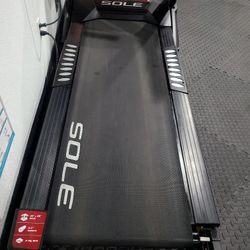 Sole F63 TREADMILL