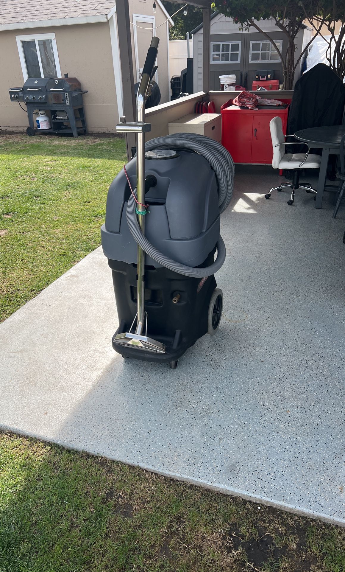 Portable Carpet Cleaning Machine