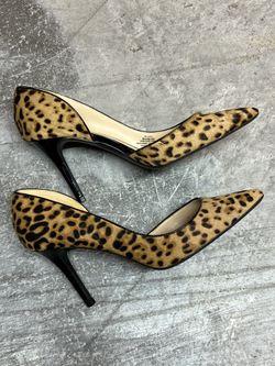 Jessica Simpson Leopard Print Pointed-Toe Heels 3.5" Stiletto Black & Tan.