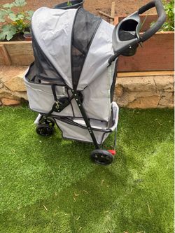 Dog stroller