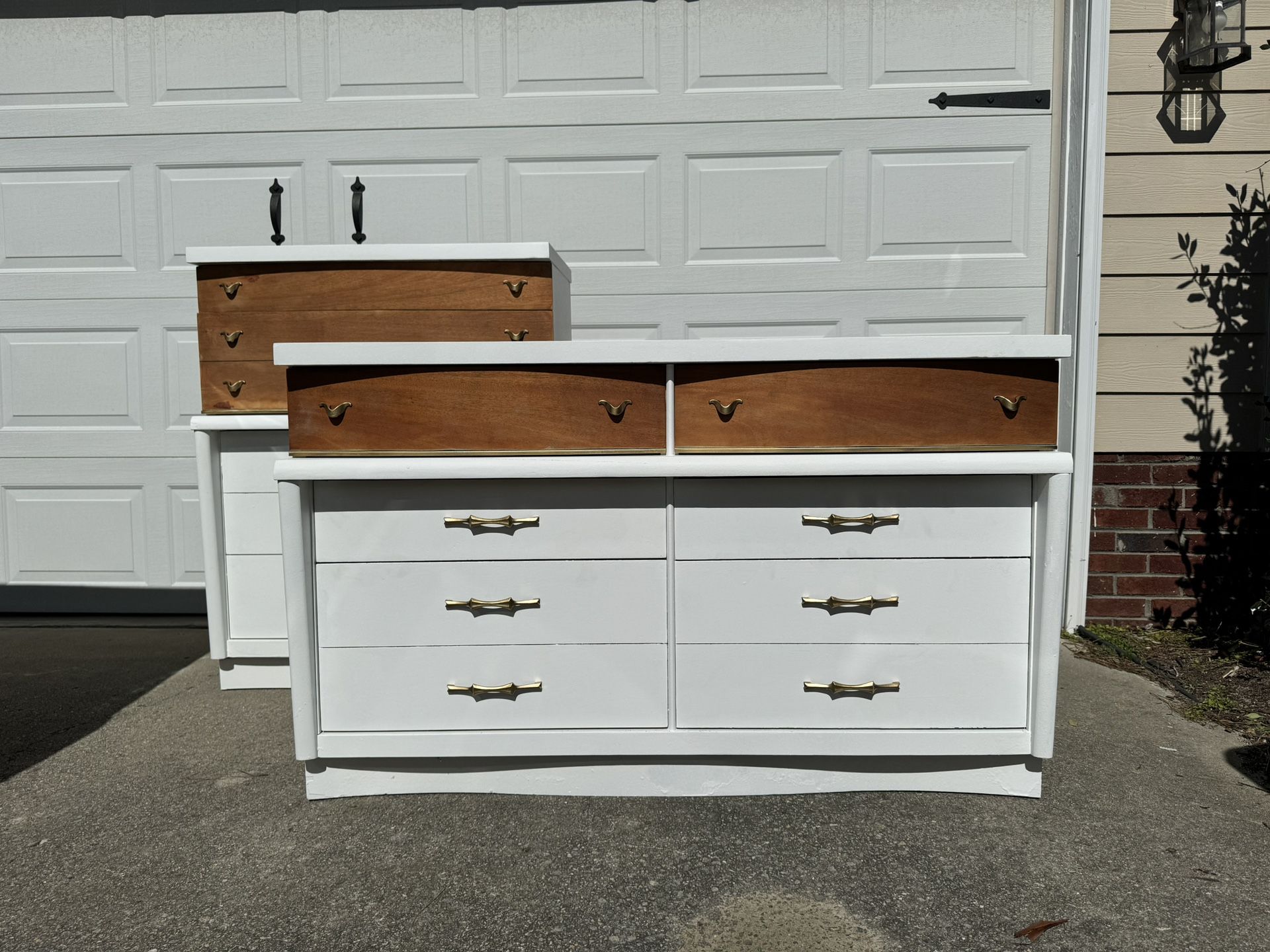 Refurbished Bassett White Dresser Set 