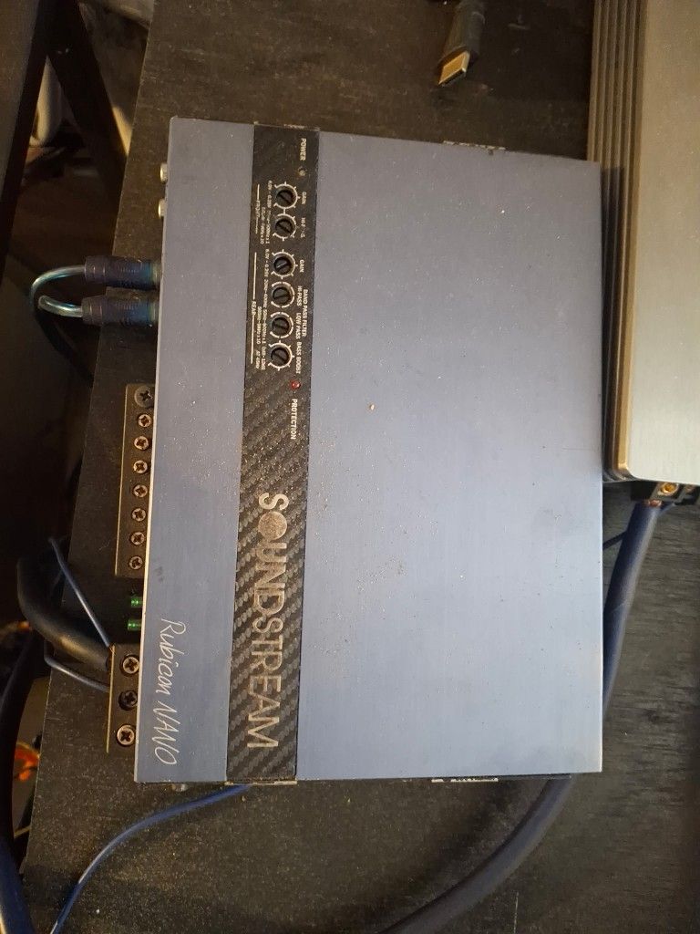 Sound Stream 4 Channel Amp