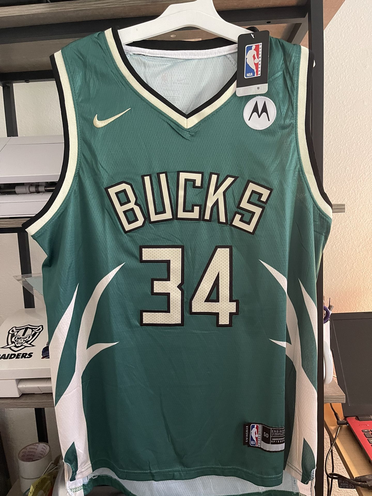 MILWAUKEE BUCKS Giannis Antetokounmpo Jersey