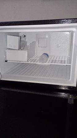 Top And Bottom Refrigerator 