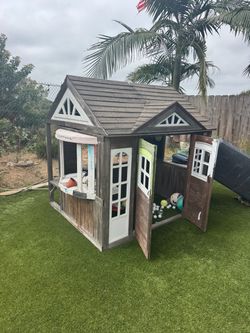 Free Kids Playhouse