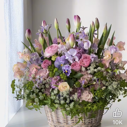 Bouquets in box available