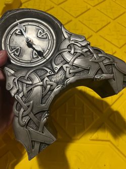 Celtic-style cold-cast metal (pewter/bronze finish) mantel clock