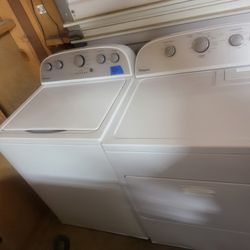 Washer And Dryer Electric Whirlpool Caňon Size Capacity Plus Tub Whit Warranty 400