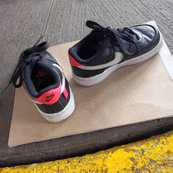 Nike Force 1 World Wide Toddler Sneakers 