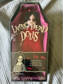 Living Dead doll