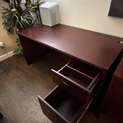 Solid 2-Drawer Wooden Desk – 5ft x 2.5ft