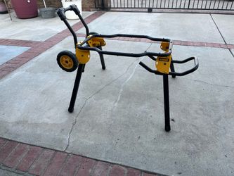 Stand for Dewalt job site saw