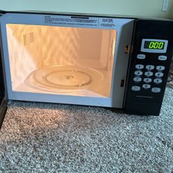 Microwave - Free And Working