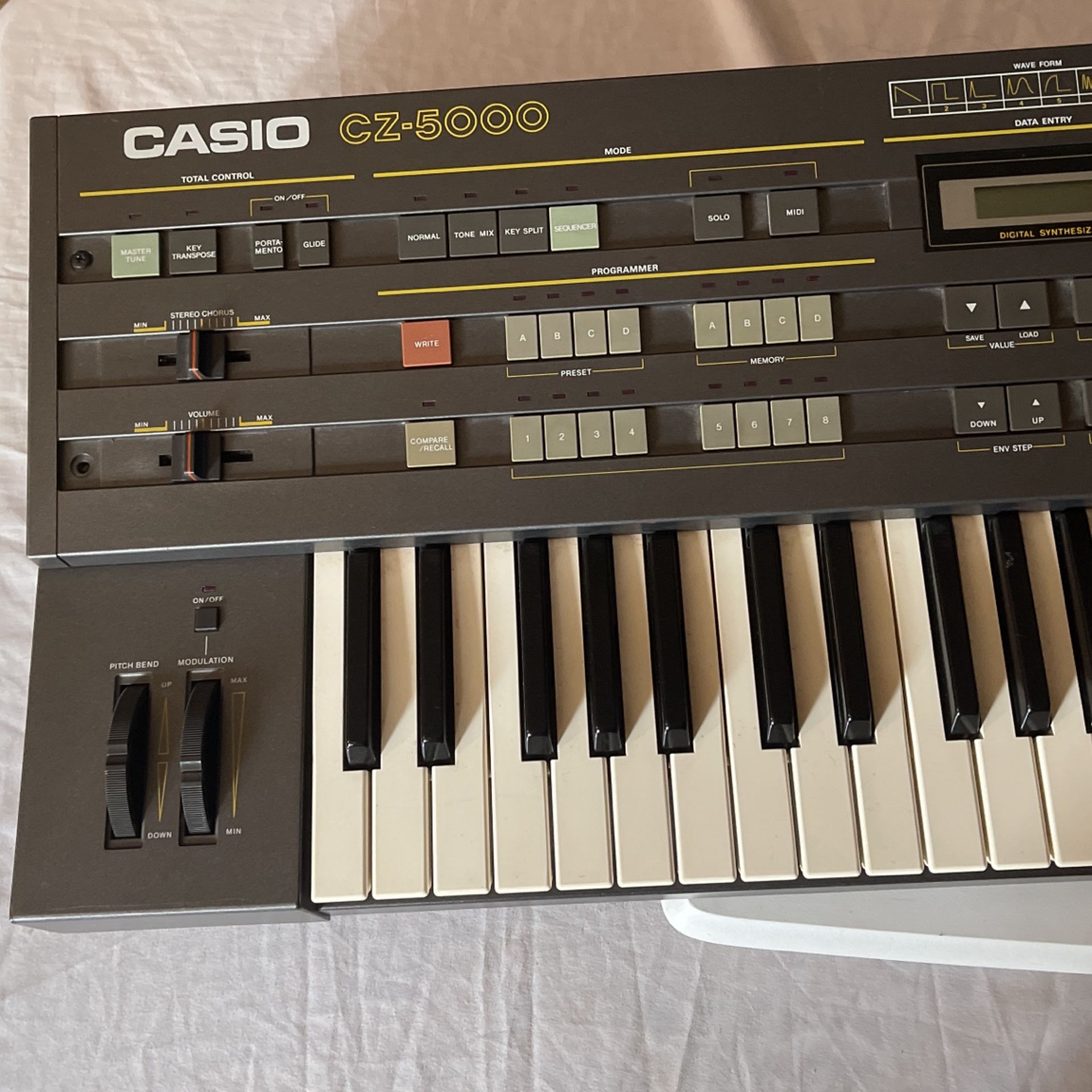 Casio CZ 5000 Vintage Keyboard