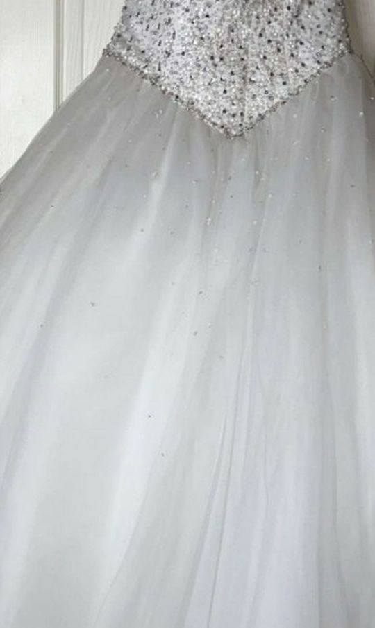 Never Used Wedding Dress Size 8