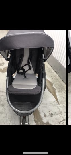 Baby jogging stroller !
