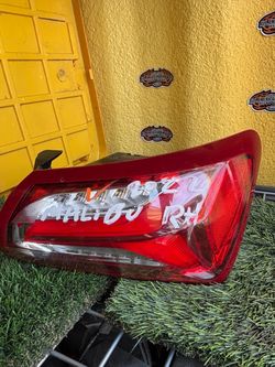 2022 Chevrolet Malibu Right Hand Tail Light