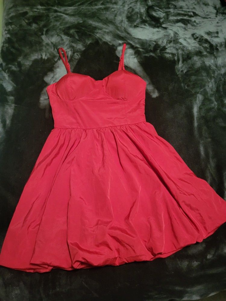 Excellent Condition Red Mini Party Dress With Frill! Stretch to fit back Size Medium