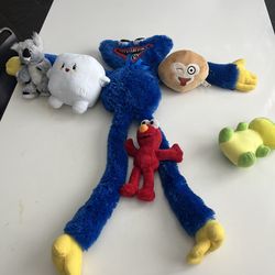 Stuffed animals. 20 dollars for all.