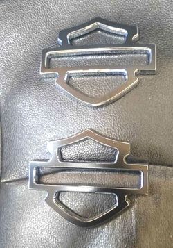 HARLEY DAVIDSON GAS TANK EMBLEM IN BLACK METAL