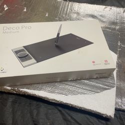 Deco Pro Medium (Drawing Tablet)