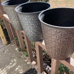 Three classic planter buckets 