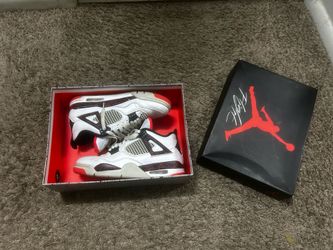 Air Jordan 4 Flight Nostalgia