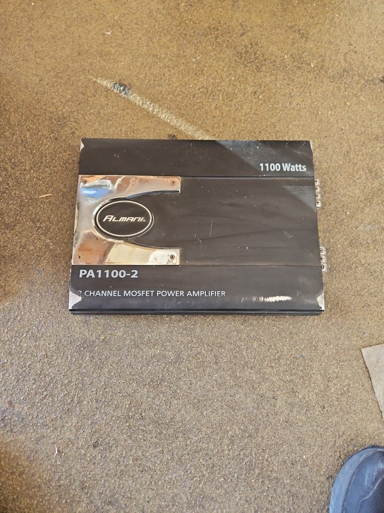 Armani Amplifier 1100 Watts