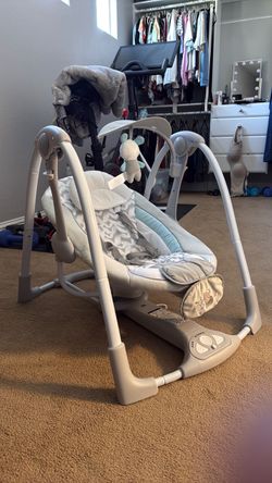 Electric baby swing
