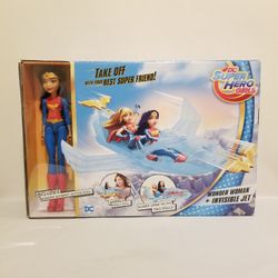 Wonder Woman With Invisible Jet