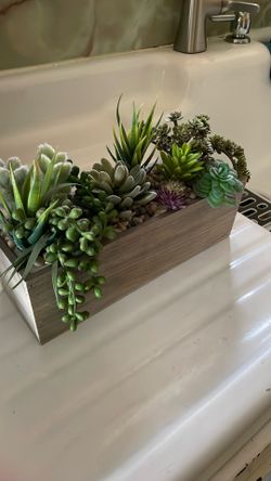 Supra Artificial Pre Made Succulent Wood Planter Arrangment