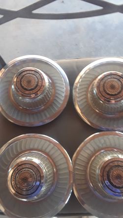 Chevy malibu center caps.