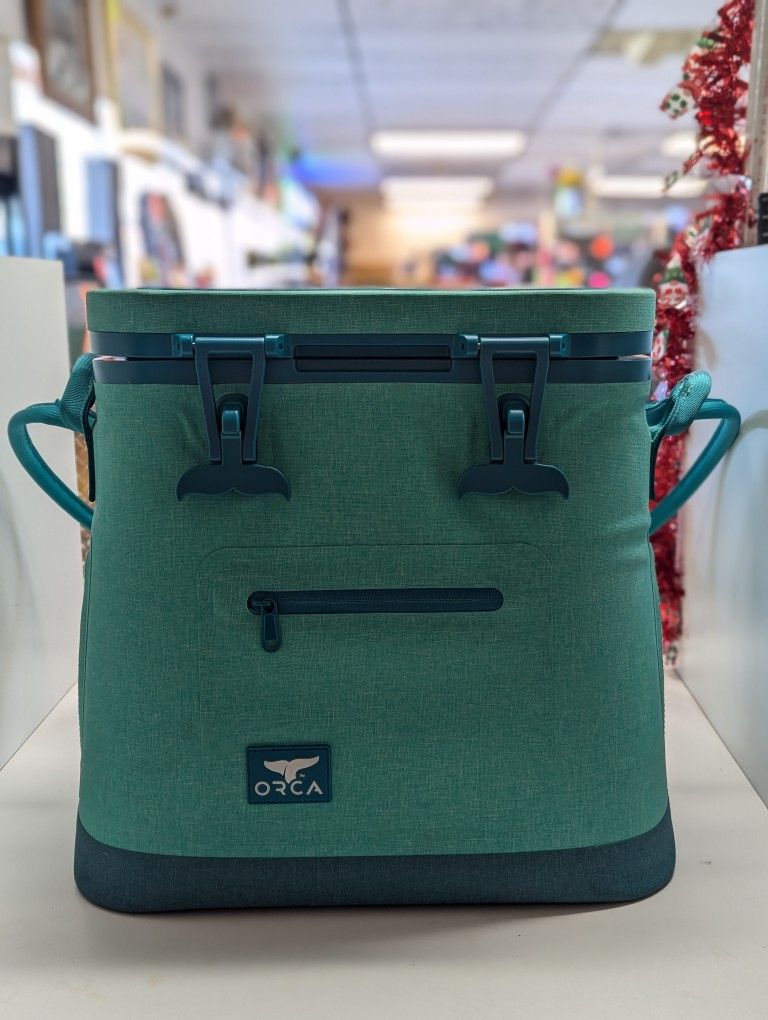 Orca Wanderer Cooler