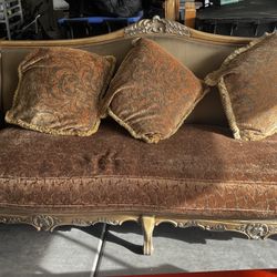 Vintage Sofa 
