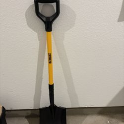 Dewalt Shovel 