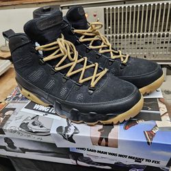 Jordan Retro 9 Boots Men's Size 11